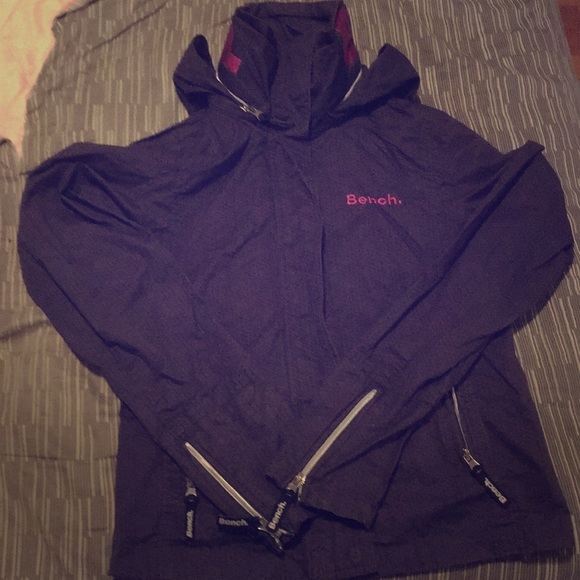 Bench Jacket - Picture 1 of 5